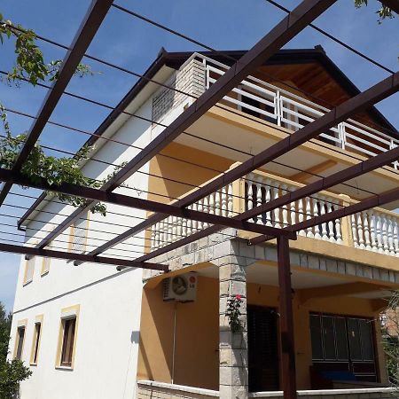 Apartmani Sara Требинє Екстер'єр фото