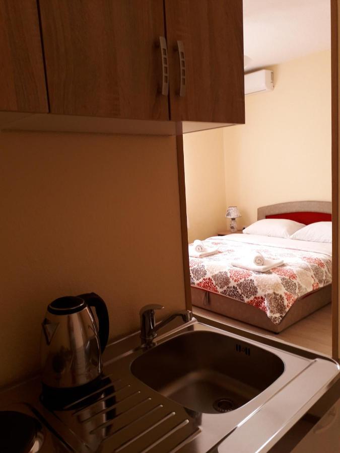 Apartmani Sara Требинє Екстер'єр фото